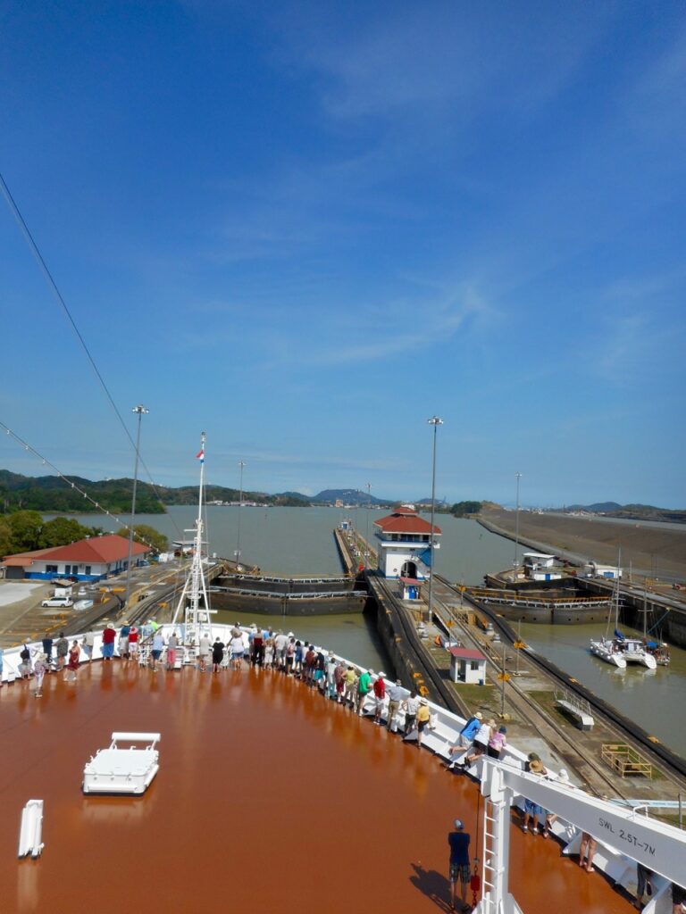 Many around the world cruises sail through the Panama Canal